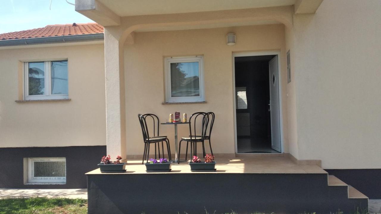 Apartman Ana بولا المظهر الخارجي الصورة